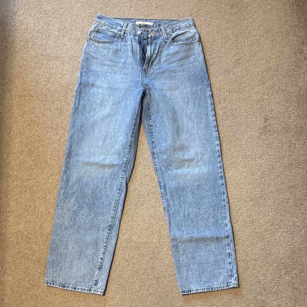 Levi's Light Blue ‘94 baggy Straight Leg Jeans, size 28, 30 inch inseam